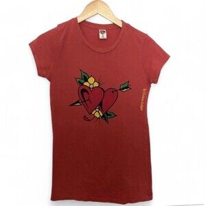 Vintage Y2K Women’s Ed Hardy T-Shirt M Arrow Hearts Graphic Baby Tee 32” Chest